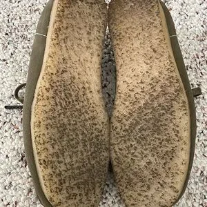 Clarks | Shoes | Clarks Wallabees Olive Green Suede Size 9  display picture 1